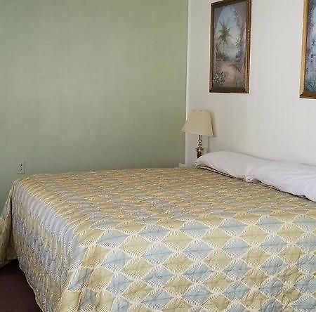 Tar Heel Motel 纳格斯黑德 外观 照片
